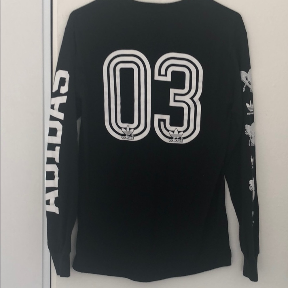 Adidas long sleeve shirt sz small